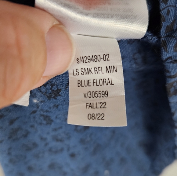 GAP | smocked long sleeve ruffle floral mini dress with pockets - Picture 9 of 10